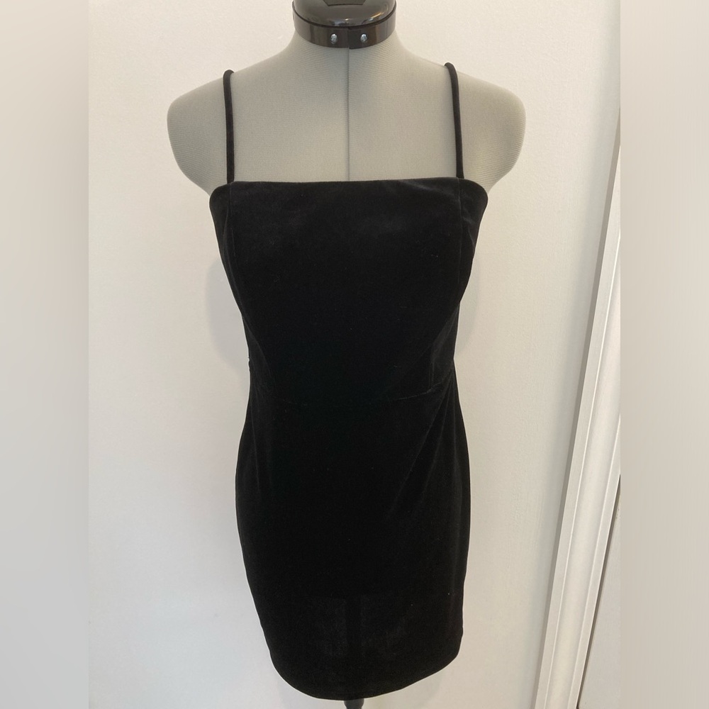 Black Velvet Mini Dress - Crystal Sky